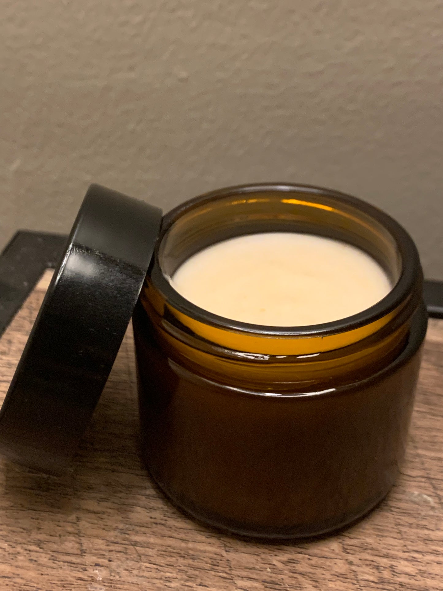 Manuka Honey Tallow with Emu oil 2oz All purpose!! Healing wounds & face cream!